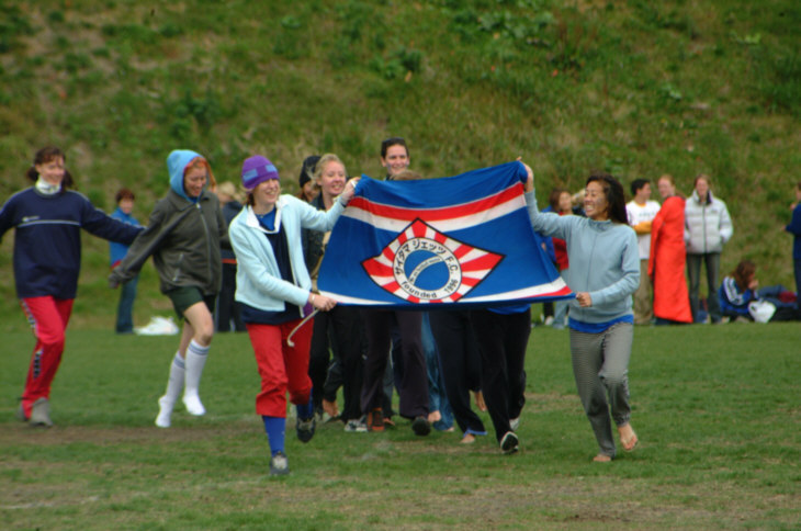 Flag dancing/skipping at Nagano