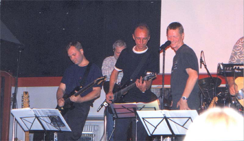 DTC - debut gig - September 2002