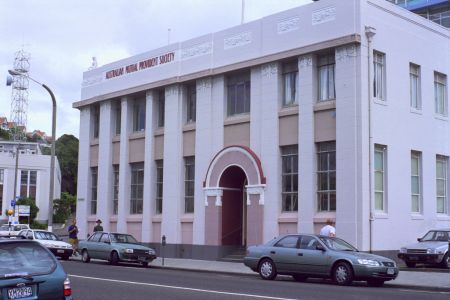 NZ401.jpg (84842 bytes)
