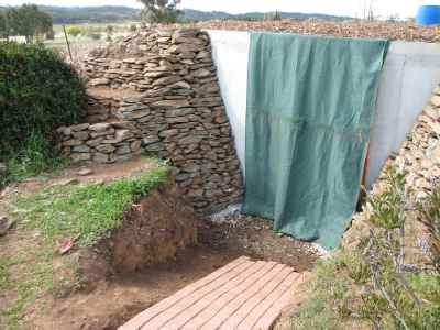 Retaining walls