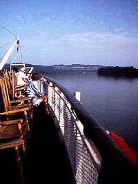 From the rocking chairs, you have the most beautiful outlook over the river.
