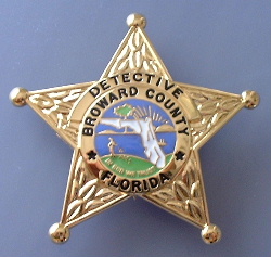 Standard 5 point star from Broward County, rank of Detective, not hallmarked