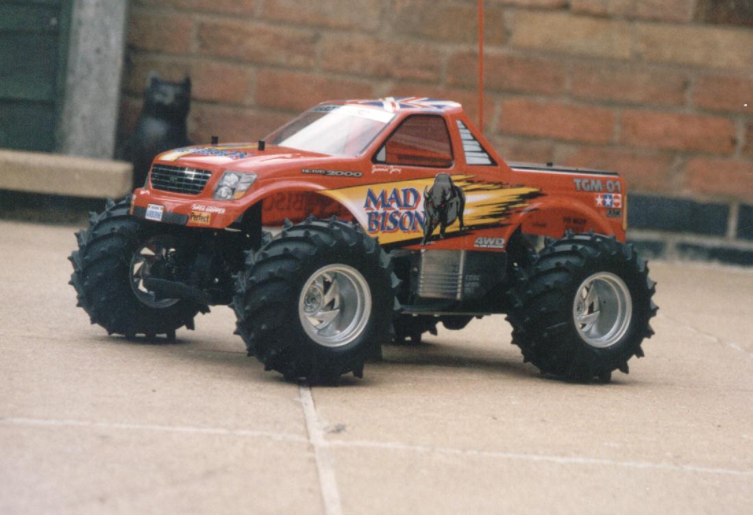 タミヤMAD BISON タミヤマッドバイソンFS-15LTエンジンつき タミヤ