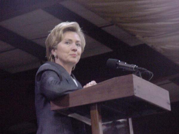 hillarylook