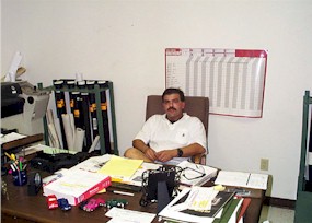 ken.jpg (20617 bytes)