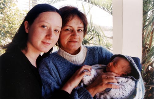 Tia D&eacute;bora e Vov&oacute; M&aacute;rcia