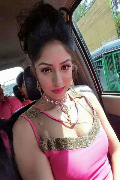 Ahmedabad Call Girl - Sunita