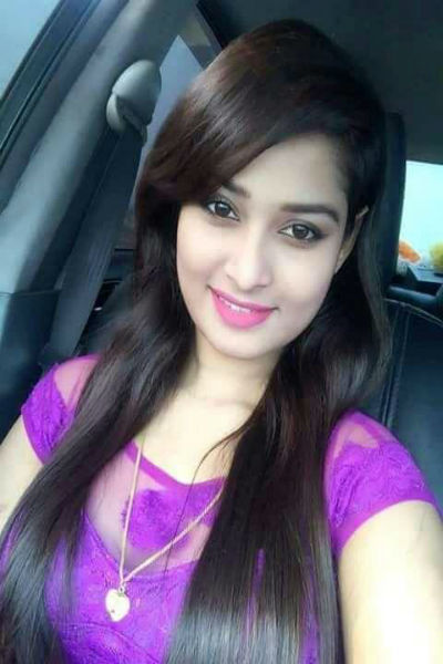 Call Girl in South Ahmedabad - amenda Singh