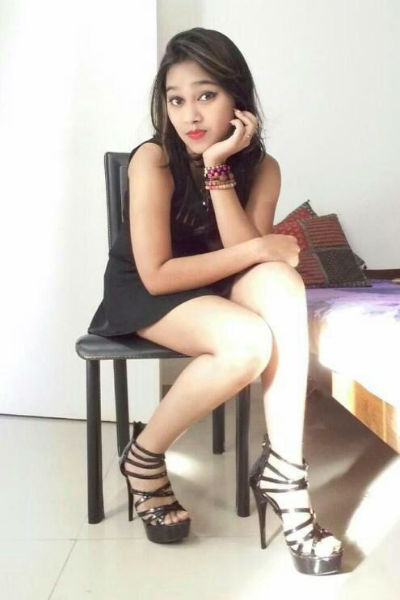 Call Girl in Ahmedabad - Sonia