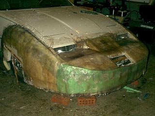Nose cone with glass overlaid.