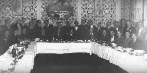 Reuni�n en la Sociedad Espa�ola (gentileza Museo Municipal)