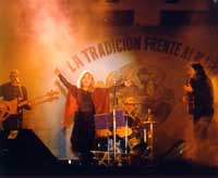 Guadalupe Far�as Gomez, animando el escenario