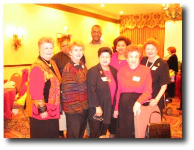 Members enjoy Christmas
	      Festivities