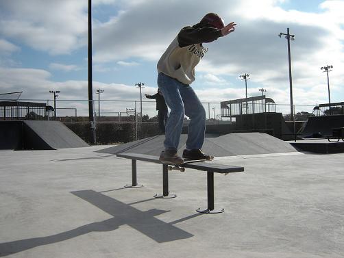 Boardslide to fakie