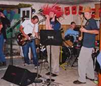do7 at the Cinqo de Mayo party