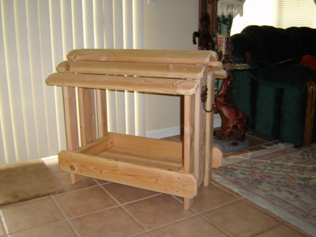 COUNTRYSIDE WOODWORKS&nbsp; Saddle Stand