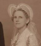 Flo Dearness (nee Brunskill) (Click on Picture to View Full Size)