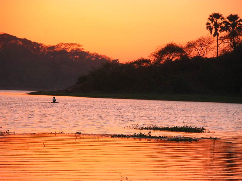 powai-lake-dusk