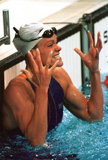 debruijn_celebrate3.jpg (33774 bytes)