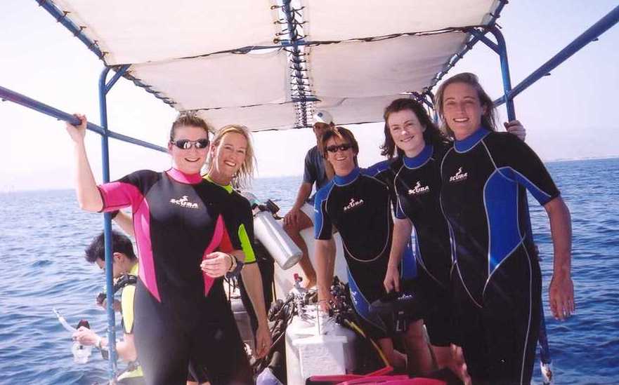 Gill, Leonie, Michelle, Heidi and Sarah get ready to hit the water!