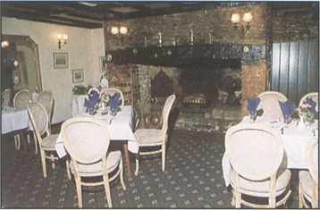 Restaurant.jpg (36412 bytes)