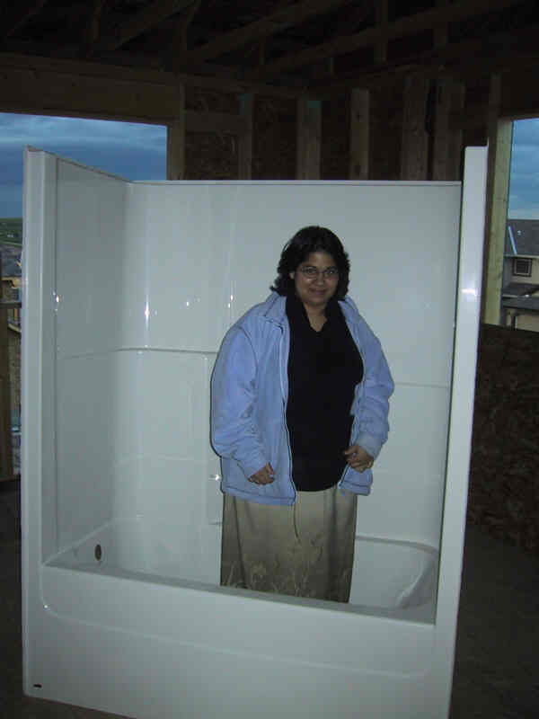 farah in shower