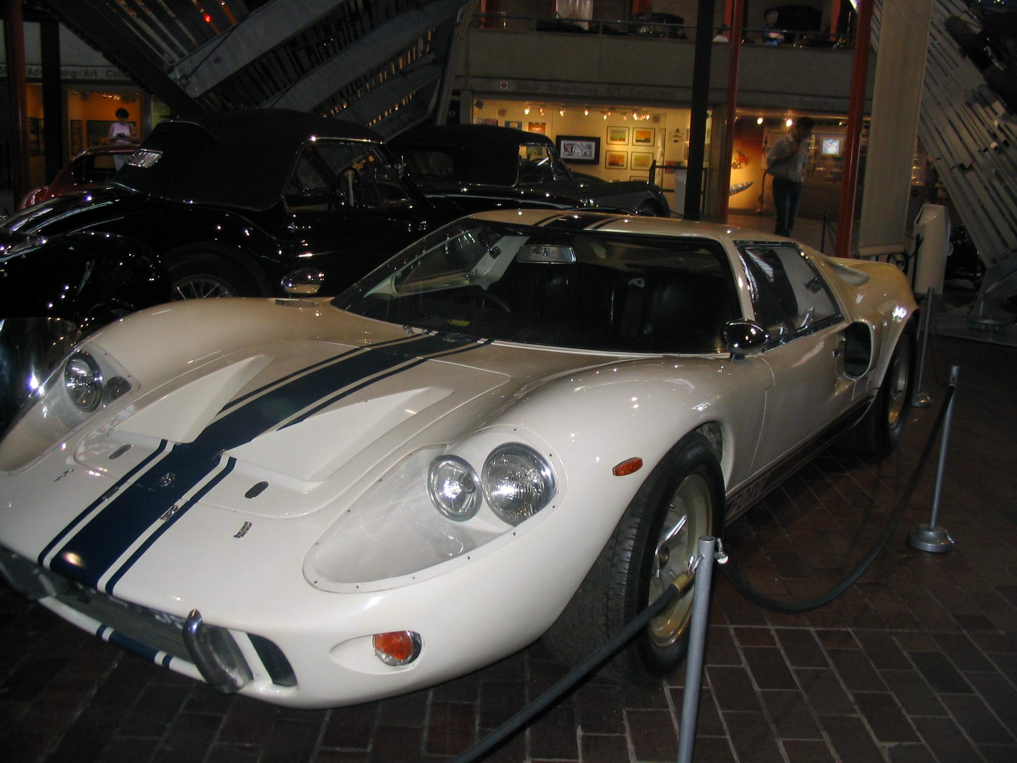 Ford GT-40