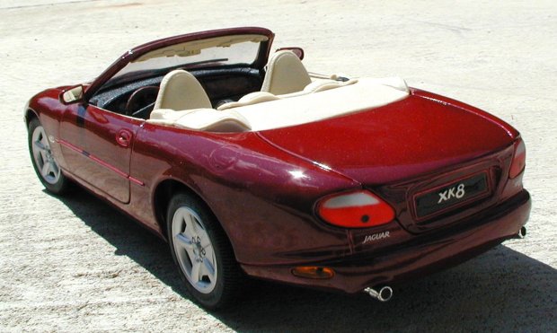 Jaguar XKR�