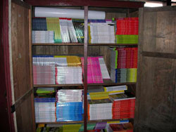 Notre action : livres et manuels scolaires