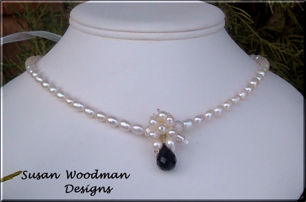 pearl and Onyx necklace