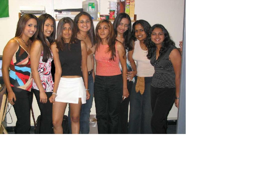 maH hoT dORm MaMasiTaz