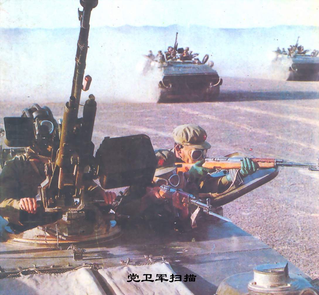 I hope the PLA doesn't still consider this proper NBC protection, are those dishwashing gloves?
