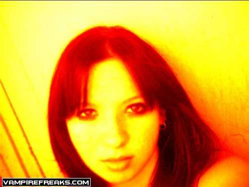 Click here to see Jenny's alterego angelicallyinclined on VampireFreaks.com!