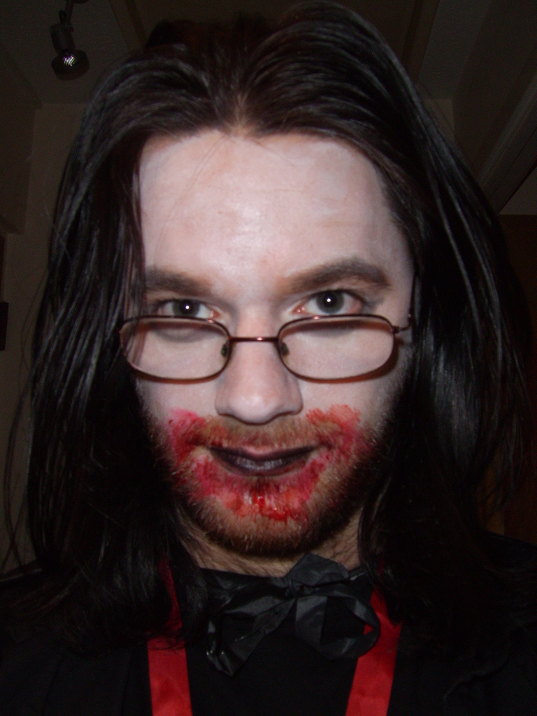Go to Elliott's _DragonSword_ profile at Vampirefreaks.com!