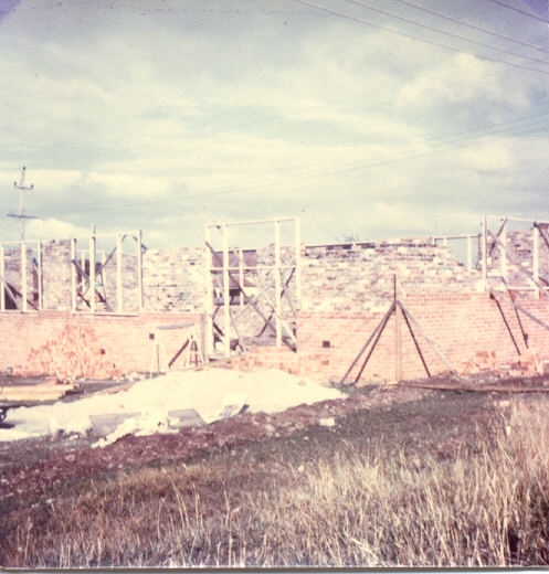 Bandroom construction 3