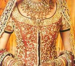 bride's outfit