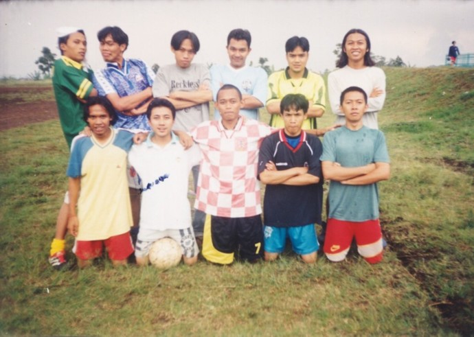dfm_squad2001