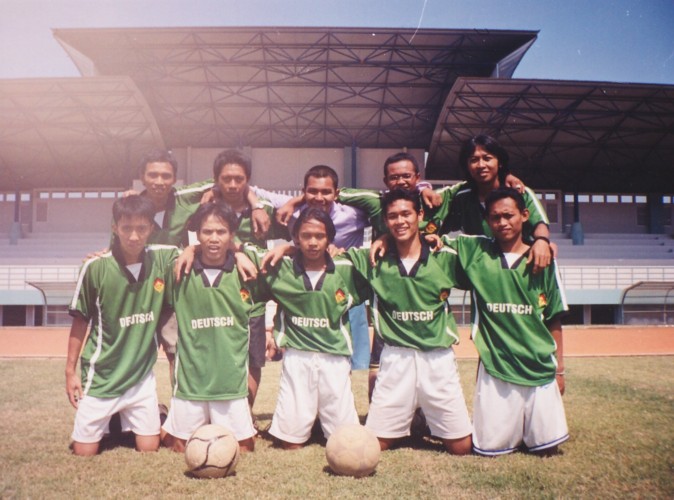 dfm_squad2002_1