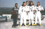 Apollo 13.jpg (145824 bytes)