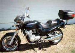 A 1993 G with Givi trunk and backrest