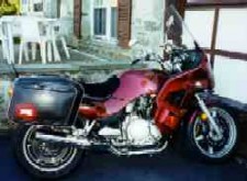 Fully Dressed 1992 G with OEM Krauser bags and OEM fairing - very sweet