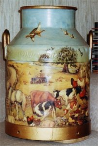 Edda Basaglia - milkcan
