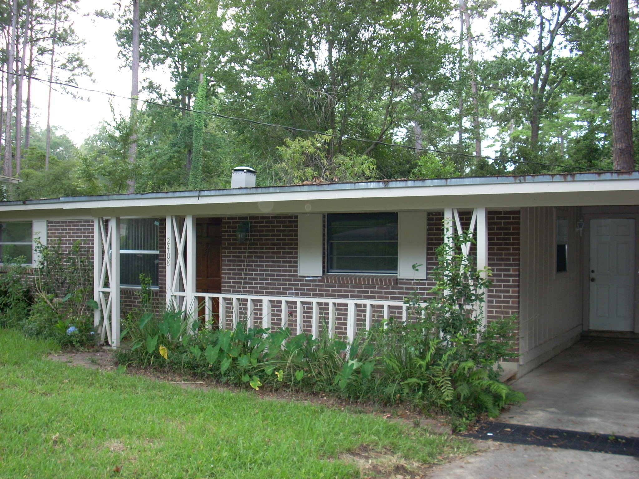 2408 ALMOND DRIVE