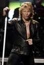 Jon performing at VH-1 Big in 2002 Awards
