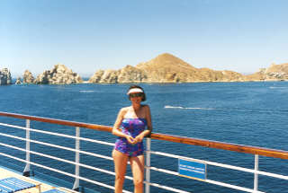 1998stayedonship1.jpg (57180 bytes)