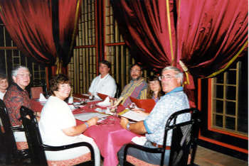 1999eating2.jpg (89412 bytes)