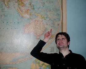 dan gets confused and can't find the bar