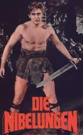 [Uwe Beyer als Siegfried von Xanten in 'Die Nibelungen']