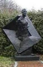 [Russen-Denkmal, Bullenhuser Damm]