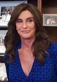 [Caitlyn Jenner 2015 als Transe]